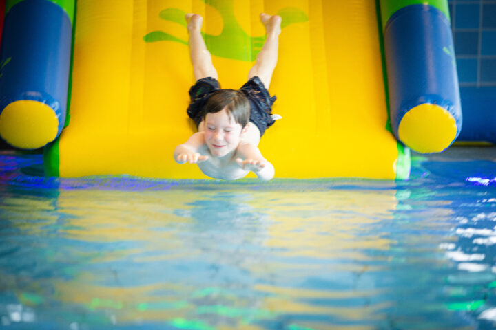 Kinderschwimmkurse ab 6 bis 15 Jahren